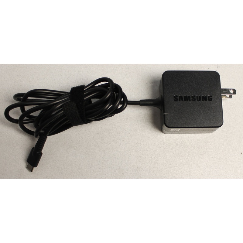 W16-030N1A Ac Adapter 100-240V 1.0A 50-60Hz Xe520Qab-K01Us Compatible With SAMSUNG