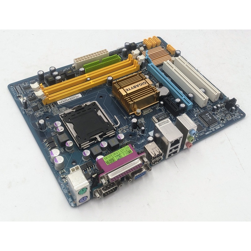 Gigabyte GA-G31M-ES2L Desktop Motherboard